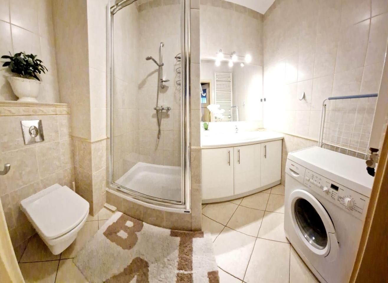 Apartament Z Garazem *